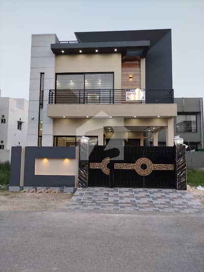 5 Marla Brand New Super luxury ultra Modern Designer House For sale in DHA Rahbar