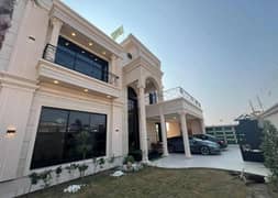 1 Kanal Most Luxurious House For Sale In LDA Avenue-1 Lahore.