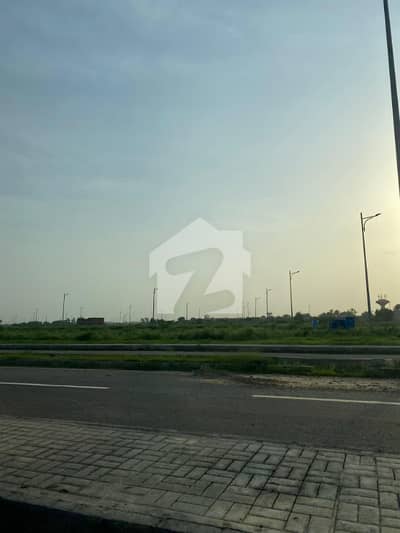 Possession Plot Near To Park 120 Ft Road Approach Plot No Near By 587
