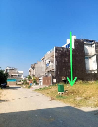 7 Marla Prime Location Plot For Sale Block C, Multi Gardens B-17 Islamabad