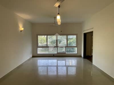 Apartment For Rent Clifton Block 5 Near British High Commission