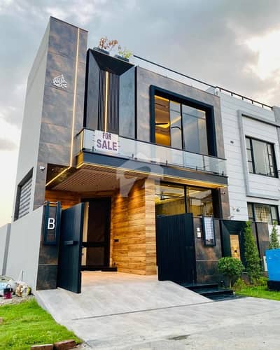 BRAND NEW LUXURY ULTRA MODERN DESIGN HOUSE FOR SALE IN DHA PHASE 9 TOWN