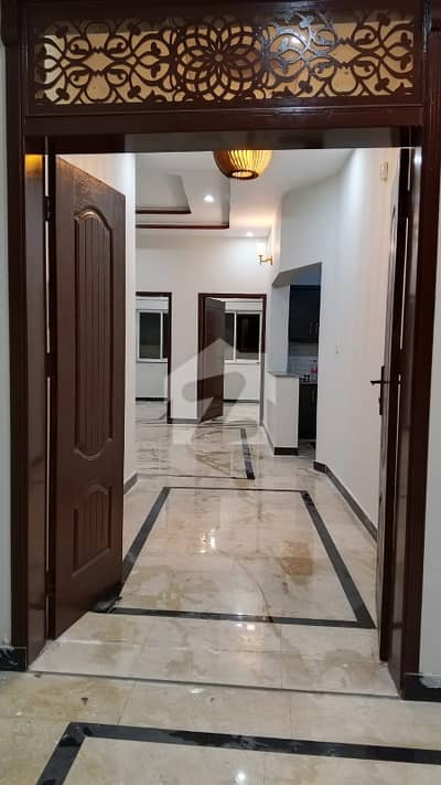 2 Bed Brand New 1st Floor Available For On 8 Marla