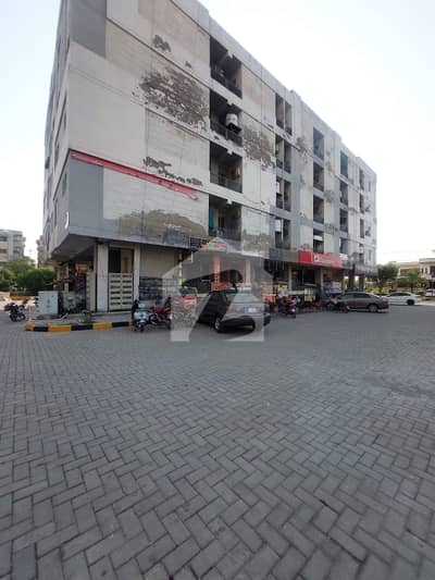 900 Square Feet Flat In Islamabad Is Available For sale