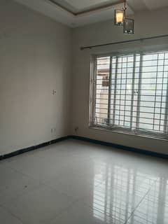 E11 5bed House 2unit The New E11 5bed House 2unit The New