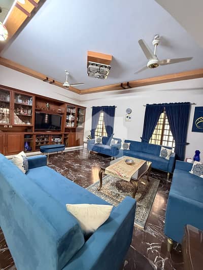 Gulistan e Johar Block 2 400 Sq Yd | One Unit Bungalow | West Open | Leased Gulistan e Johar Block 2 400 Sq Yd | One Unit Bungalow | West Open | Leased