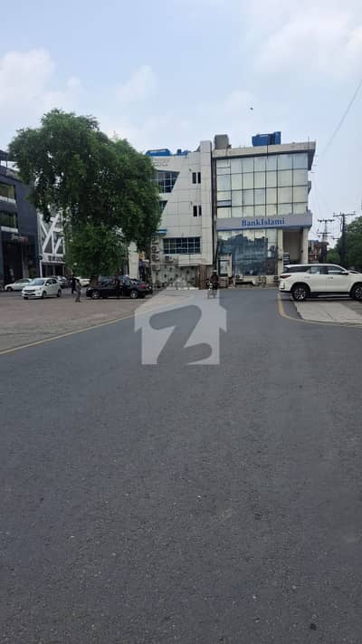 ڈی ایچ اے فیز 2 - بلاک ٹی ڈی ایچ اے فیز 2,ڈی ایچ اے ڈیفینس,لاہور میں 4 مرلہ عمارت 14.25 کروڑ میں برائے فروخت۔