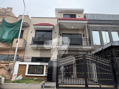4 Marla Brand New 1st Entry Ground Portion Available For Rent G-13/1