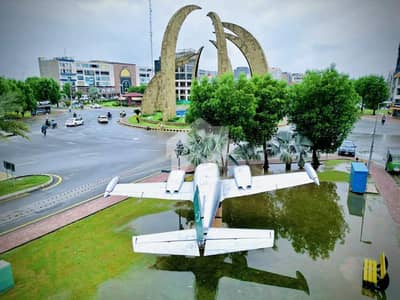 بحریہ ٹاؤن رفیع بلاک بحریہ ٹاؤن سیکٹر ای,بحریہ ٹاؤن,لاہور میں 4 مرلہ کمرشل پلاٹ 3.75 لاکھ میں برائے فروخت۔ بحریہ ٹاؤن رفیع بلاک بحریہ ٹاؤن سیکٹر ای,بحریہ ٹاؤن,لاہور میں 4 مرلہ کمرشل پلاٹ 3.75 لاکھ میں برائے فروخت۔