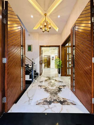 10-MARLA BUNGALOW | IMMACULATE. ICONIC. UNMISSABLE BAHRIA TOWN LAHORE'S BEST BLOCK