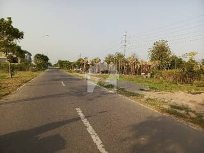 ڈی ایچ اے فیز9 پریزم - بلاک کیو ڈی ایچ اے فیز9 پریزم,ڈی ایچ اے ڈیفینس,لاہور میں 1 کنال رہائشی پلاٹ 3.8 کروڑ میں برائے فروخت۔ ڈی ایچ اے فیز9 پریزم - بلاک کیو ڈی ایچ اے فیز9 پریزم,ڈی ایچ اے ڈیفینس,لاہور میں 1 کنال رہائشی پلاٹ 3.8 کروڑ میں برائے فروخت۔