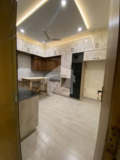 10 Marla'S Brand New Upper Portion Available Rent G-14