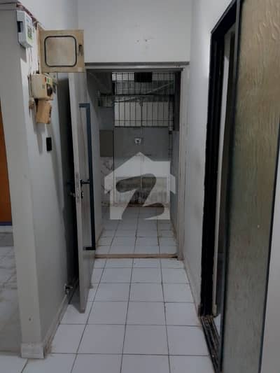 5 Bed d/d Flat Available For Rent in Mateen Terrace