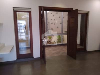 10 MARLA HOUSE FOR SALE