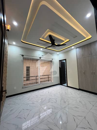 10 Marla Brand New Ground Portion Available For Rent 10 Marla Brand New Ground Portion Available For Rent