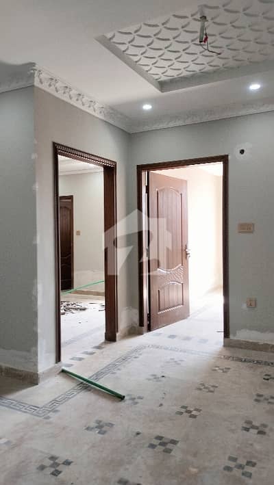 4 Marla 2 Floor Flat For Rent Paragon City