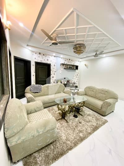 Abdalians Society 20 Marla Upper Portion Available For Rent
