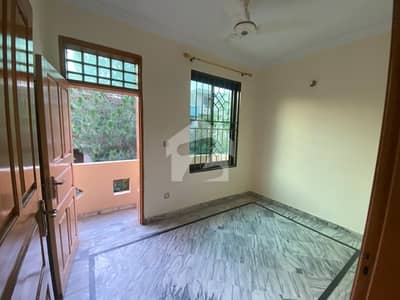 Beautiful 4 Marla Full House Available For Rent G-13 Islamabad