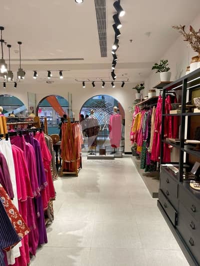 1400 Sq. Ft Corner Commercial Shop for Rent | 2nd Floor | Main Kasuri Road Gulberg | Lift & more options available