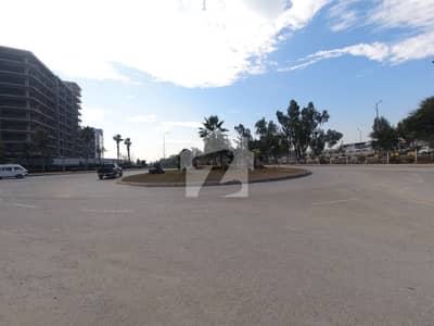 10 MARLA READY FOR COSTRUCTION PLOT AVAILABLE FOR SALE 10 MARLA READY FOR COSTRUCTION PLOT AVAILABLE FOR SALE