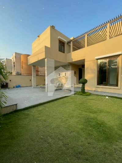 beautiful house For sale in phase 7 2+4 planning