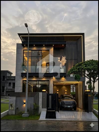 5 Marla House For Sale in DHA 9 Town Hot Location