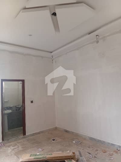 سعدی گارڈن سکیم 33,کراچی میں 2 کمروں کا 4 مرلہ فلیٹ 95.0 لاکھ میں برائے فروخت۔