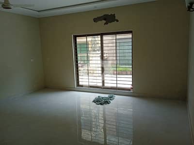 8 Marla Full House Available For Rent In Sarwar Road. 8 Marla Full House Available For Rent In Sarwar Road.