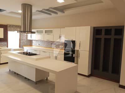 LUXURY 1,000 SQ YD BUNGALOW FOR RENT ON MAIN KHAYABAN-E-MUHAFIZ, DHA PHASE 6, KARACHI