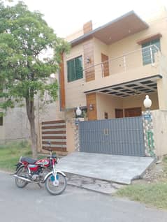 Fair-Priced 5 Marla House Available In Wapda City - Block L