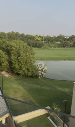 Facing Golf Apartment