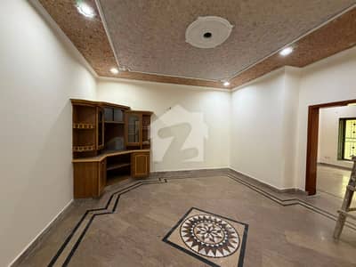 بحریہ ٹاؤن سیکٹر سی بحریہ ٹاؤن,لاہور میں 5 کمروں کا 10 مرلہ مکان 3.95 کروڑ میں برائے فروخت۔ بحریہ ٹاؤن سیکٹر سی بحریہ ٹاؤن,لاہور میں 5 کمروں کا 10 مرلہ مکان 3.95 کروڑ میں برائے فروخت۔