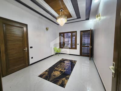 220 SQ YARDS FIRST FLOOR PORTION AVAILABLE FOR SALE AT BLOCK-7, GULSHAN 220 SQ YARDS FIRST FLOOR PORTION AVAILABLE FOR SALE AT BLOCK-7, GULSHAN