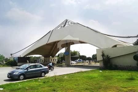 10 Marla Facing Park Plot For Sale In Khayaban E Amin M Block