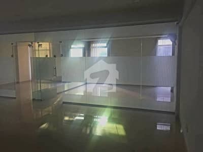بخاری کمرشل ایریا ڈی ایچ اے فیز 6,ڈی ایچ اے ڈیفینس,کراچی میں 8 مرلہ Studio دفتر 2.25 لاکھ میں کرایہ پر دستیاب ہے۔ بخاری کمرشل ایریا ڈی ایچ اے فیز 6,ڈی ایچ اے ڈیفینس,کراچی میں 8 مرلہ Studio دفتر 2.25 لاکھ میں کرایہ پر دستیاب ہے۔