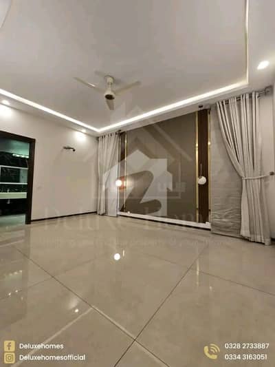 LUXURY 6-BEDROOM DUAL-LIVING BUNGALOW FOR RENT IN DHA PHASE 8, KARACHI