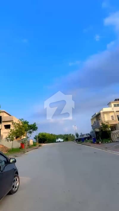 10 marla plot for sale in street 16C sector C2 bahria enclave Islamabad