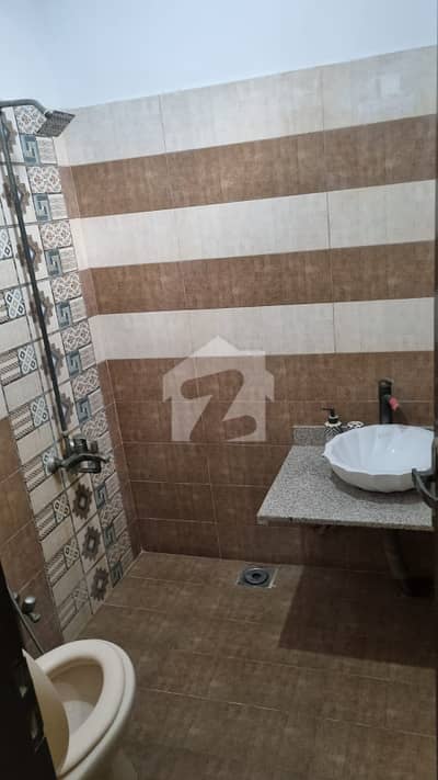 PORTION FOR RENT IN GULSHAN E IQBAL BLOCK 5