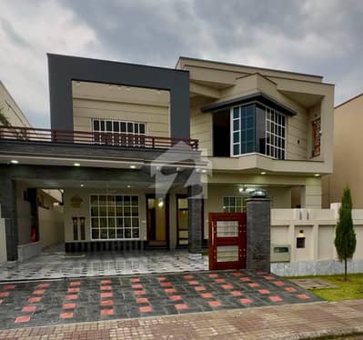 ONE KANAL LIKE BRAND NEW LUSH HOUSE FOR RENT IN DHA 2 ISB