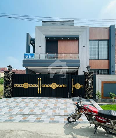 Jubilee Town 10 Marla House Available For Sale At Lucrative Price