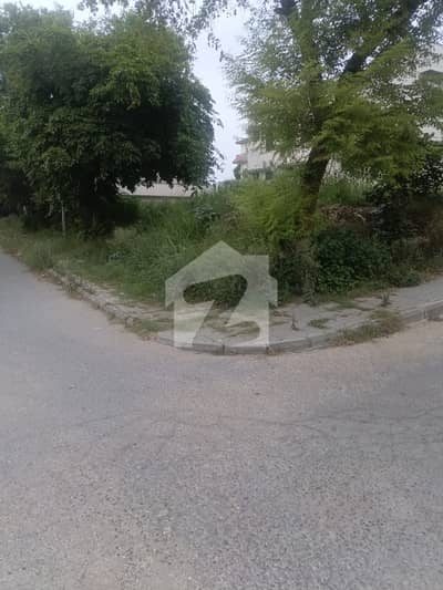 One Kanal Corner Plot For Sale In DHA Phase 2 Islamabad Sector G