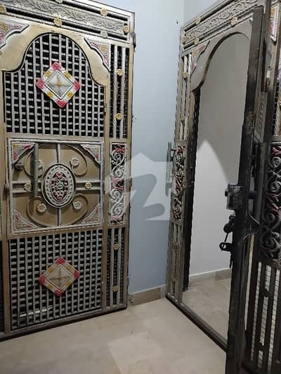 پی اینڈ ٹی کالونی کراچی میں 3 کمروں کا 5 مرلہ فلیٹ 70.0 لاکھ میں برائے فروخت۔