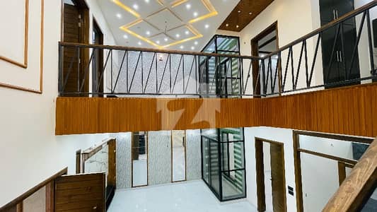 ایڈن آچرڈ فیصل آباد میں 3 کمروں کا 5 مرلہ مکان 2.4 کروڑ میں برائے فروخت۔ ایڈن آچرڈ فیصل آباد میں 3 کمروں کا 5 مرلہ مکان 2.4 کروڑ میں برائے فروخت۔