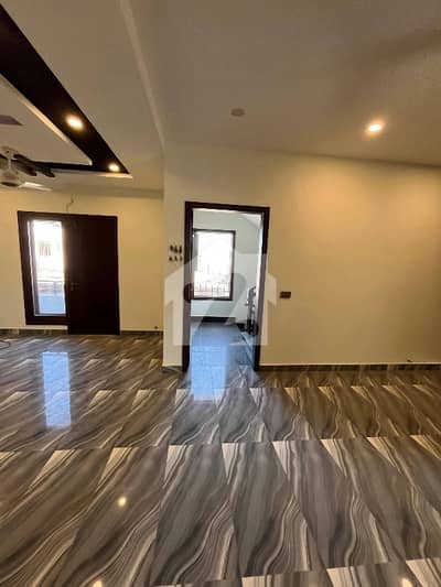 WELL-MAINTAINED 500 SQ YD 6-BEDROOM BUNGALOW WITH BASEMENT FOR RENT IN DHA PHASE 5, KARACHI