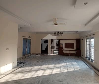 Ideal 1 Kanal Upper Portion Has Landed On Market In Cantt