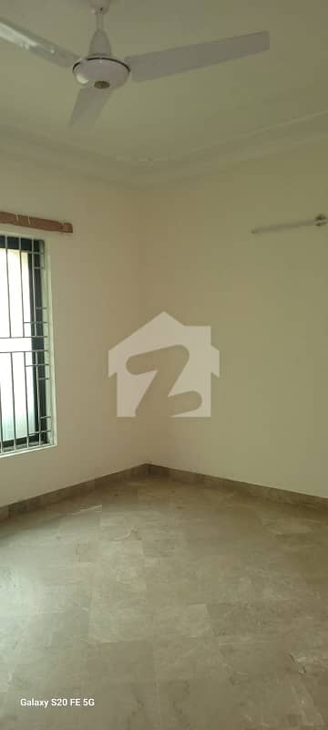 G 11- Full House 4 Bade 4 Bath 1 Kithan  Family And Bachelor