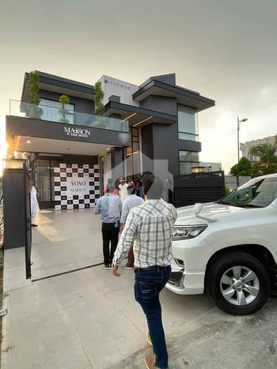 ڈی ایچ اے فیز 6 ڈیفنس (ڈی ایچ اے),لاہور میں 6 کمروں کا 1 کنال مکان 23.0 کروڑ میں برائے فروخت۔