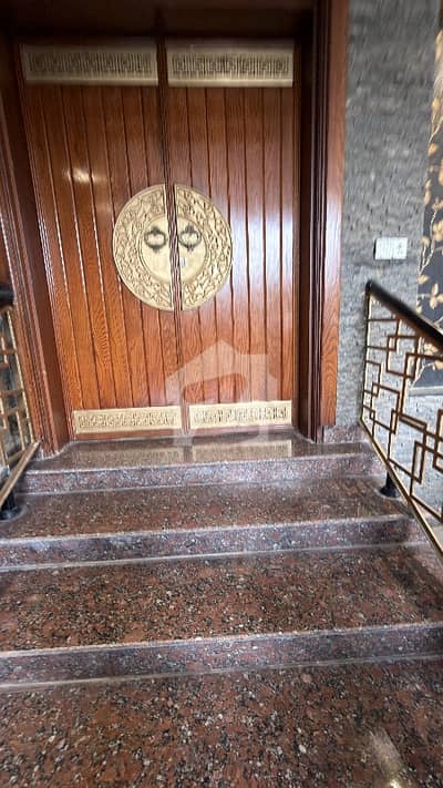 10 Marla Beautiful Ground Portion Available For Rent