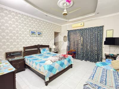 پی سی ایس آئی آر سٹاف کالونی لاہور میں 3 کمروں کا 1 کنال بالائی پورشن 85.0 ہزار میں کرایہ پر دستیاب ہے۔