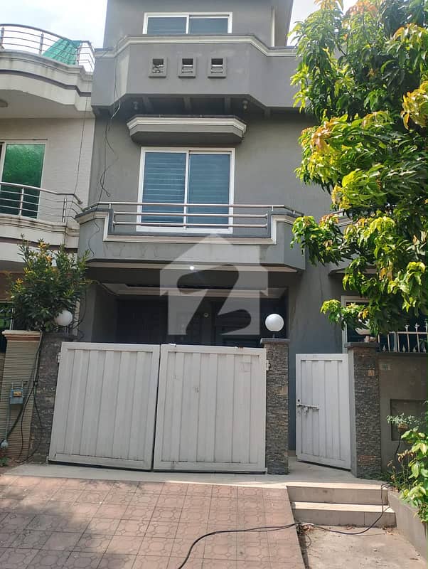 900 Square Feet House For Rent 900 Square Feet House For Rent